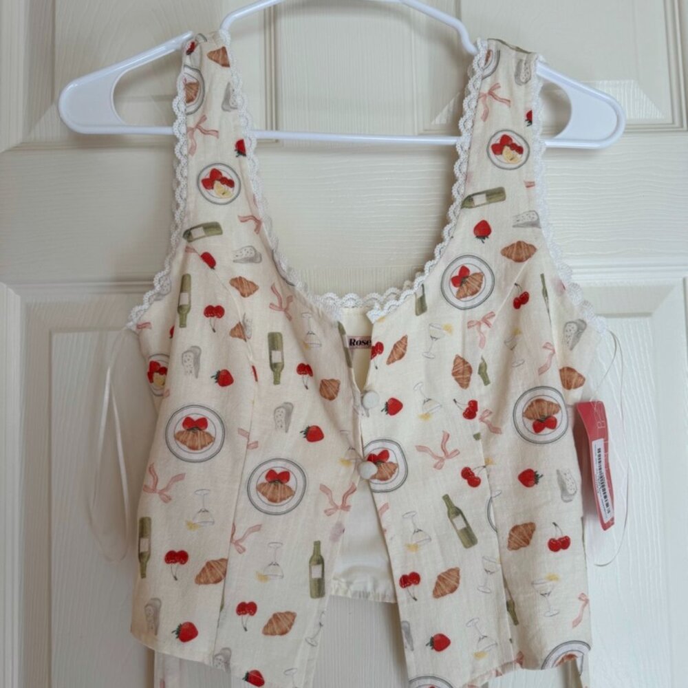 Bailey Rose Sunday Crop top